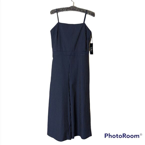 NWT Lulu’s Negotiation Slate Striped Midi Jumpsuit pinstripe culotte sz M - Picture 7 of 7